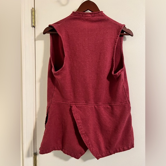 Prairie Underground Maroon Waterfall Vest - Picture 6 of 10
